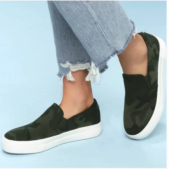Steve Madden Shoes - Steve Madden Gills Platform Slip-On Sneakers in Green Camo
